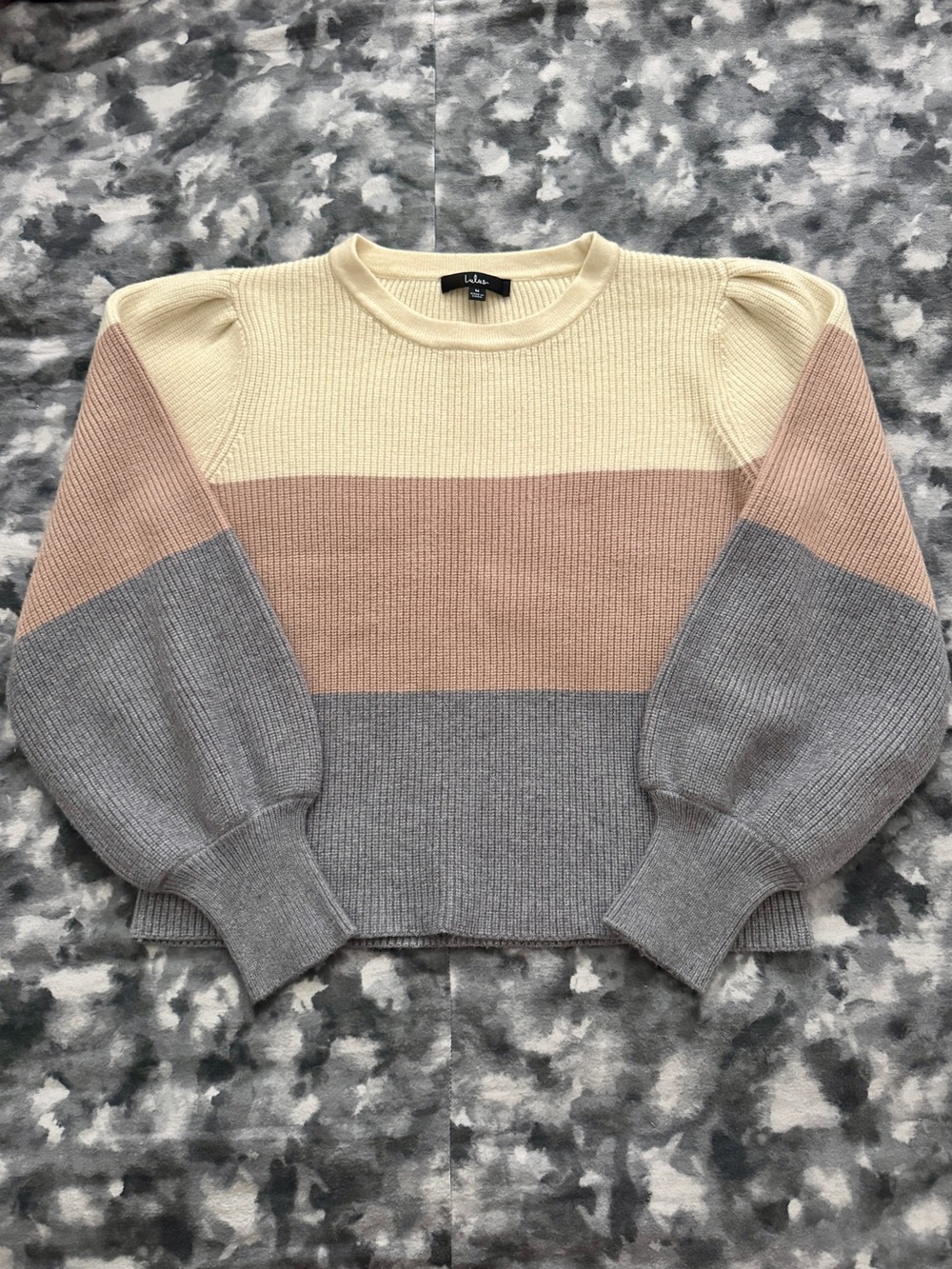 Lulus Cream Block Balloon Sleeve Sweater